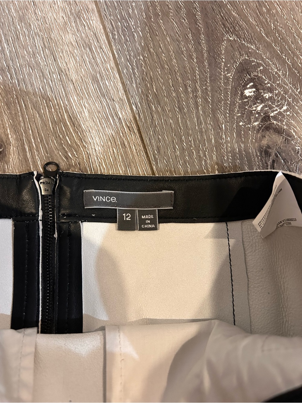 Vince Bitone Leather Miniskirt in black with contrast white trim detailing - Picture 5 of 7